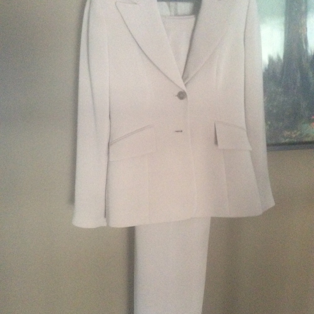 Pantsuit 100% polyester